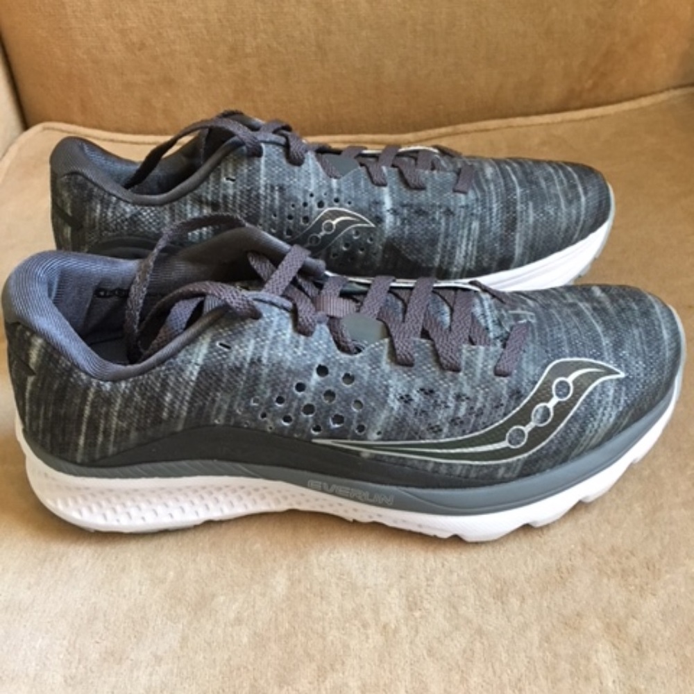 NEW Saucony Kinvara 8 Running Shoes - Gray